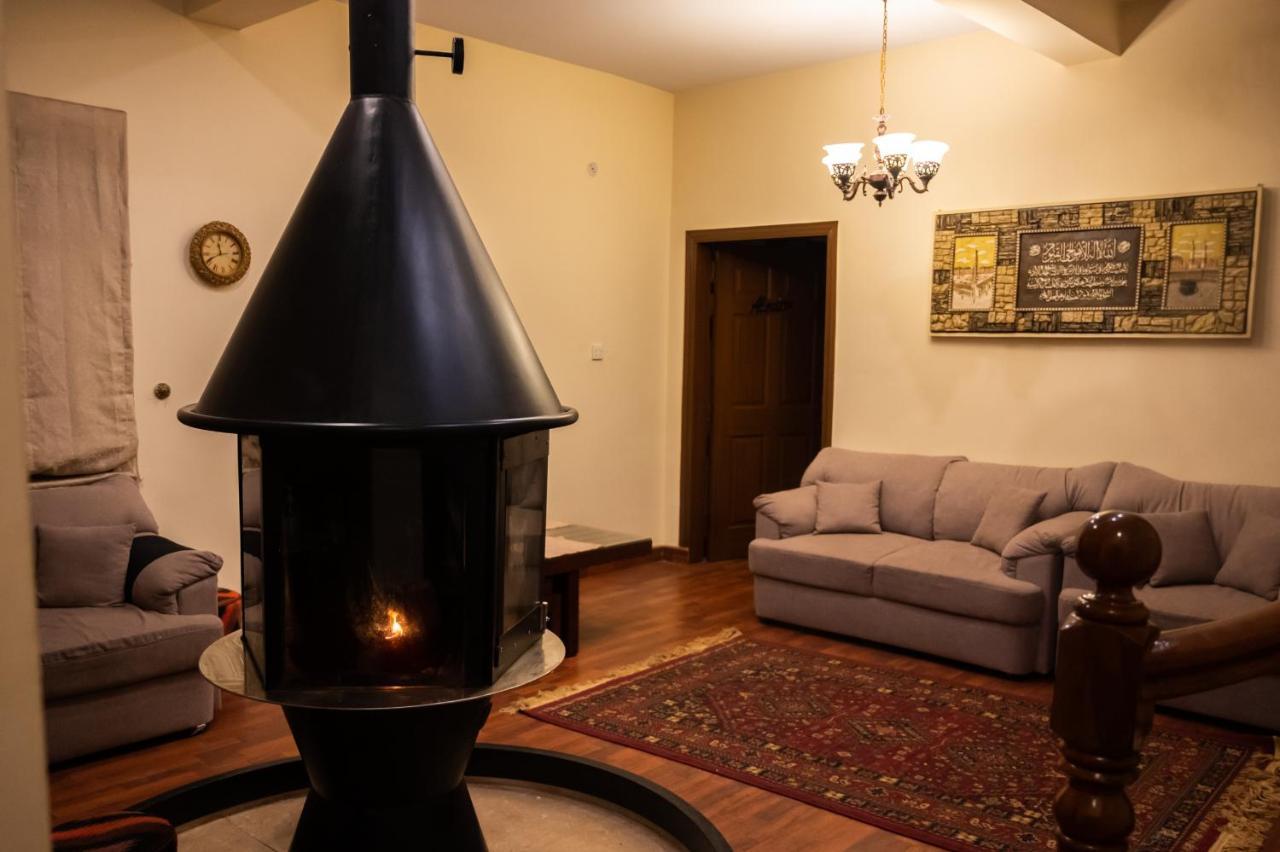 Sarah'S Lodge Murree Εξωτερικό φωτογραφία