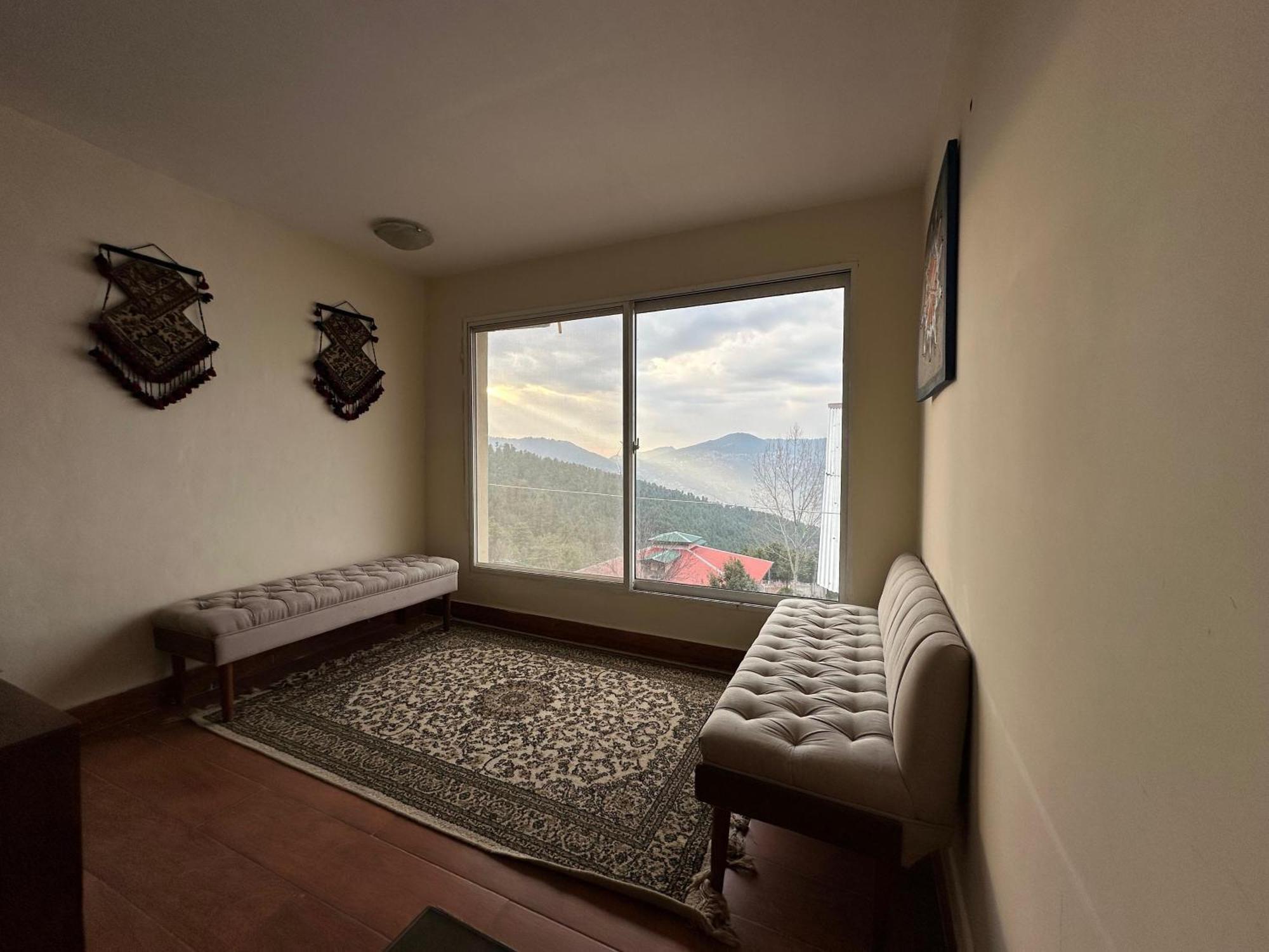 Sarah'S Lodge Murree Εξωτερικό φωτογραφία